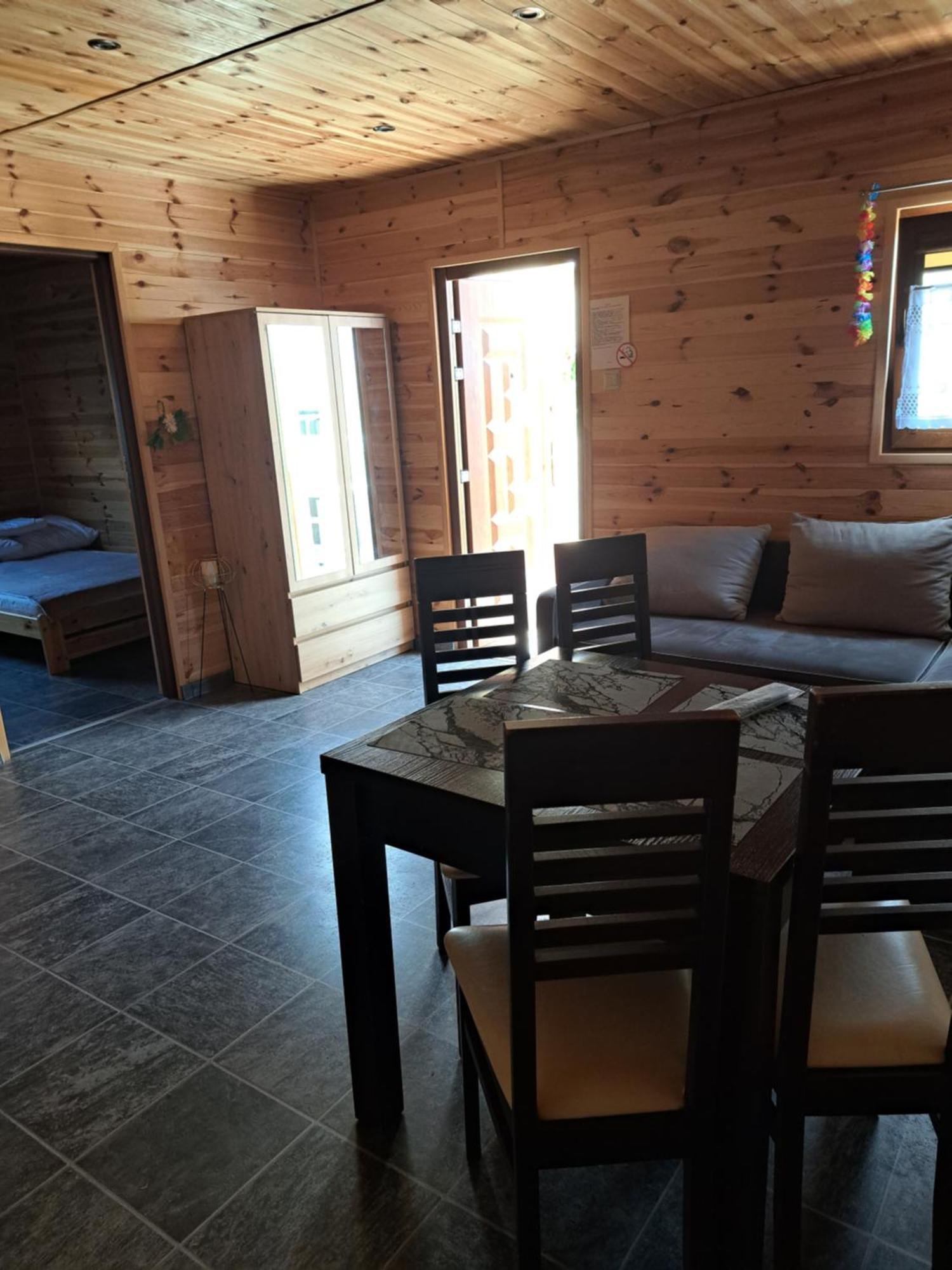 Domki Teo Pietrowe I Parterowe Rewal Esterno foto
